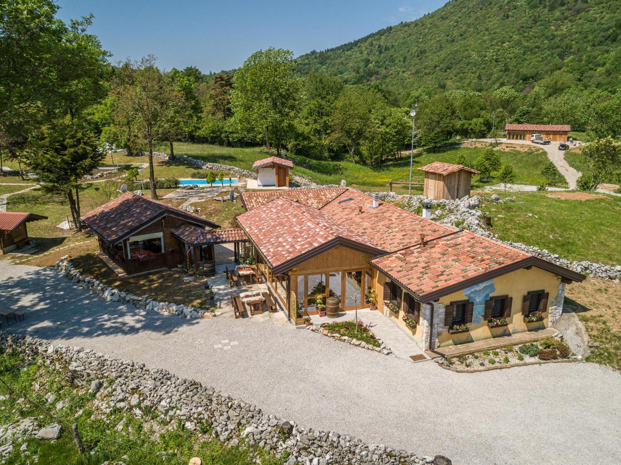 Agriturismo Fattoria Carolina Friuli Arzino Vito d'Asio Exterior photo